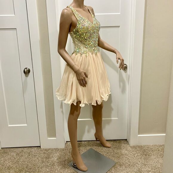 New Shinny  beads And Sequins Party Dress - Picture 2 of 8